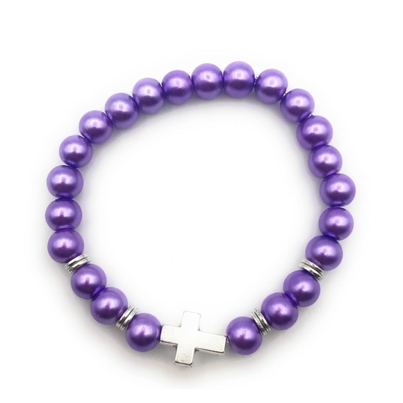 Purple Faux Pearl Side Cross Stretch Bracelet - Picture 5 of 5